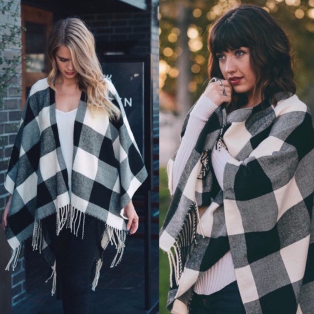 Plaid Tassel Poncho - Picture 1 of 6